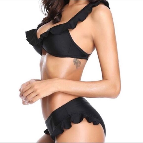 NWT Marinavida Black Ruffled Bikini Sz L - Picture 3 of 8